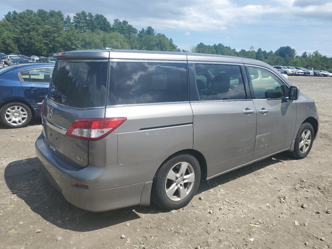 Nissan Quest S Image 8