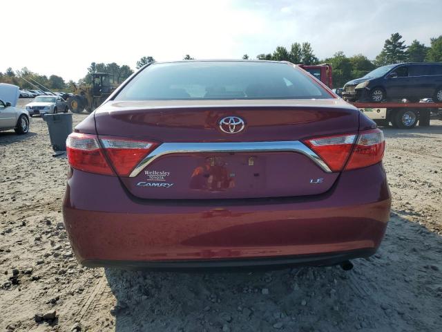 Toyota Camry Le Image 9