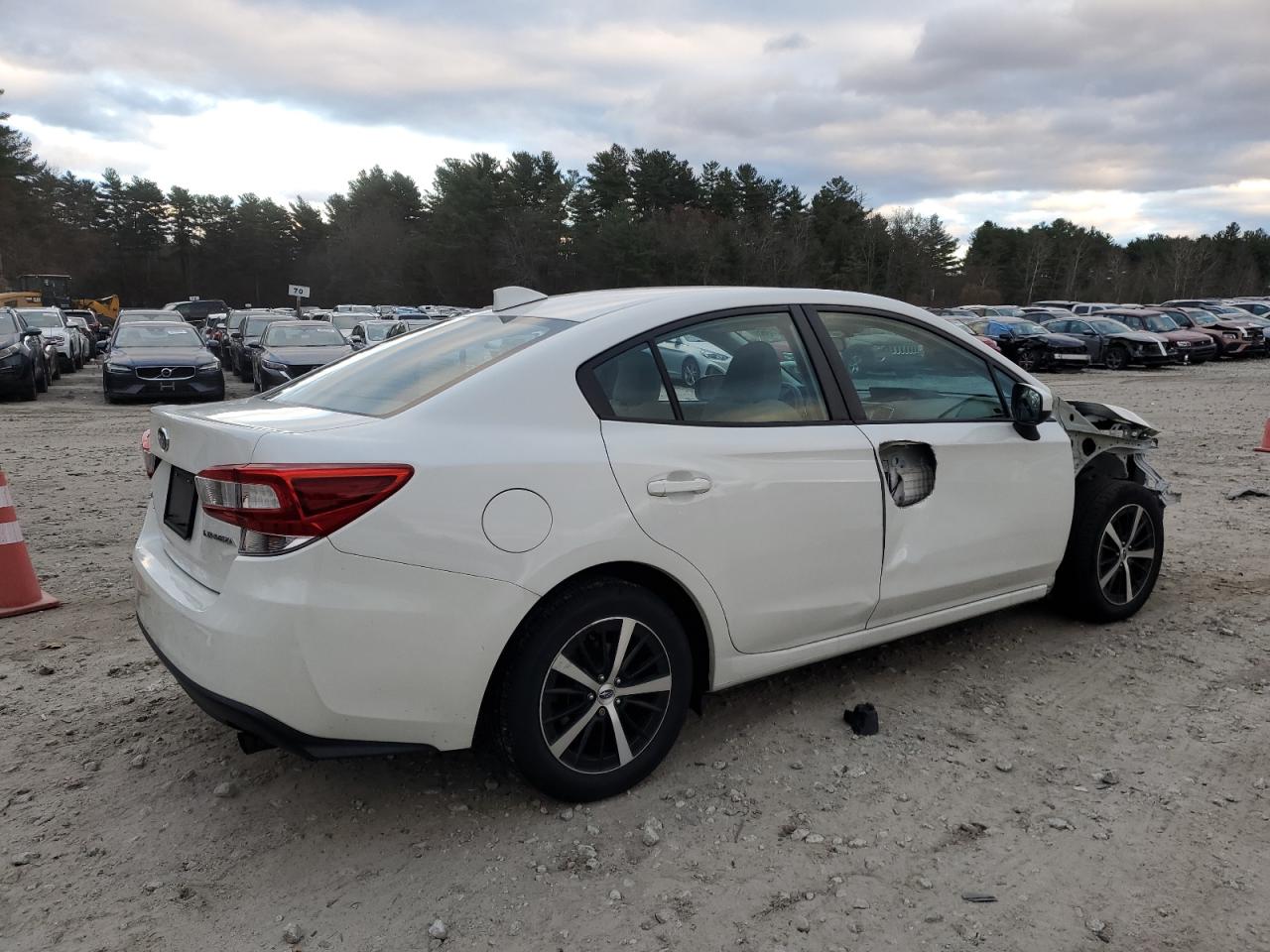 Subaru Impreza Premium Image 10