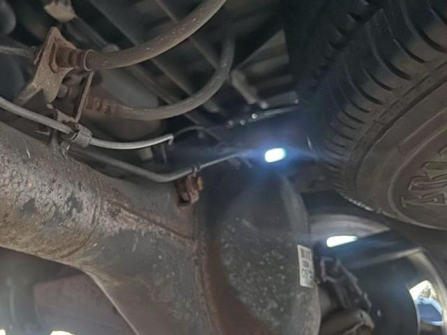 Toyota Tacoma Double Cab Image 12