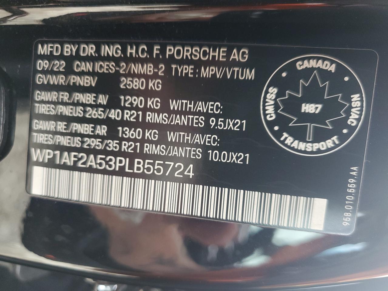 Porsche Macan Gts Image 12