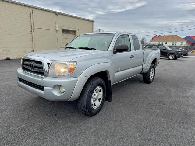 Toyota Tacoma Access Cab Image 5