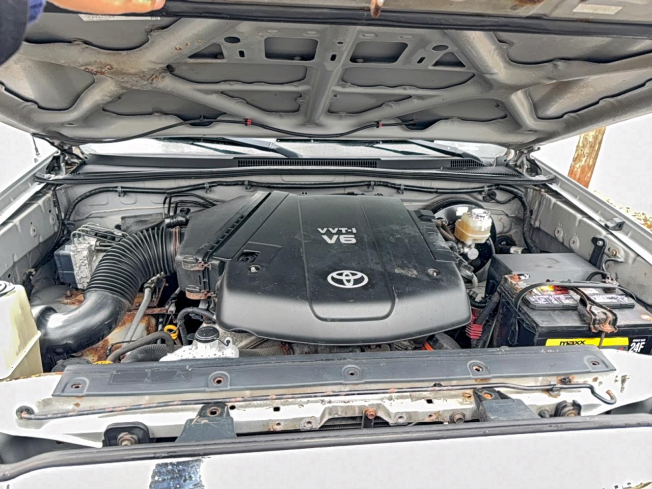 Toyota Tacoma Access Cab Image 8