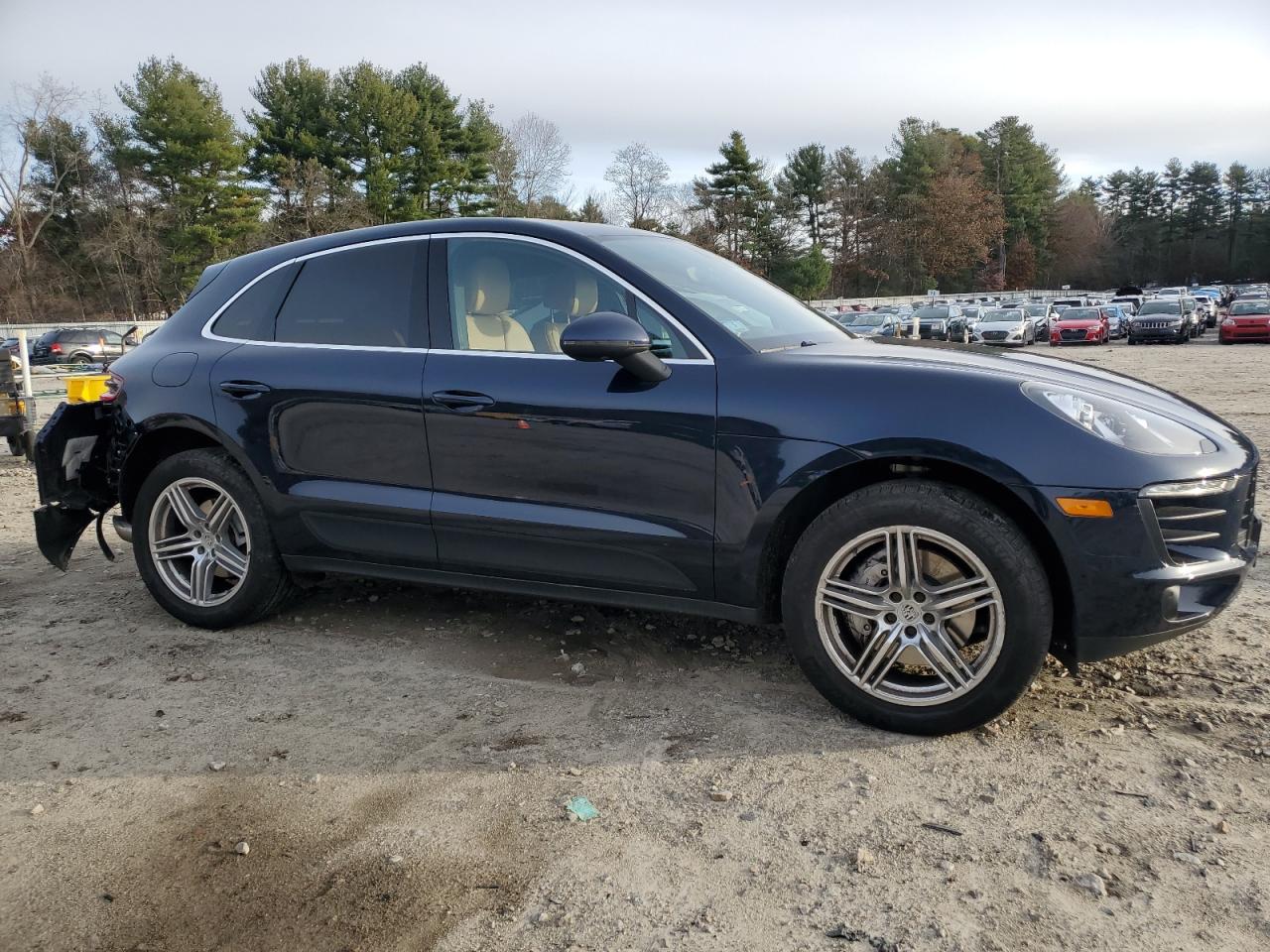 Porsche Macan S Image 5