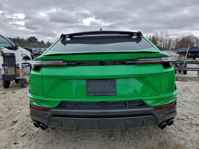 Lamborghini Urus Perfo Performante Image 3