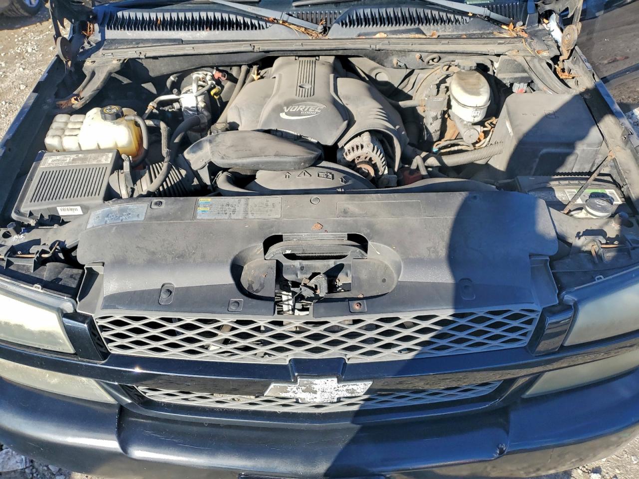 Chevrolet Silverado K1500 Image 8