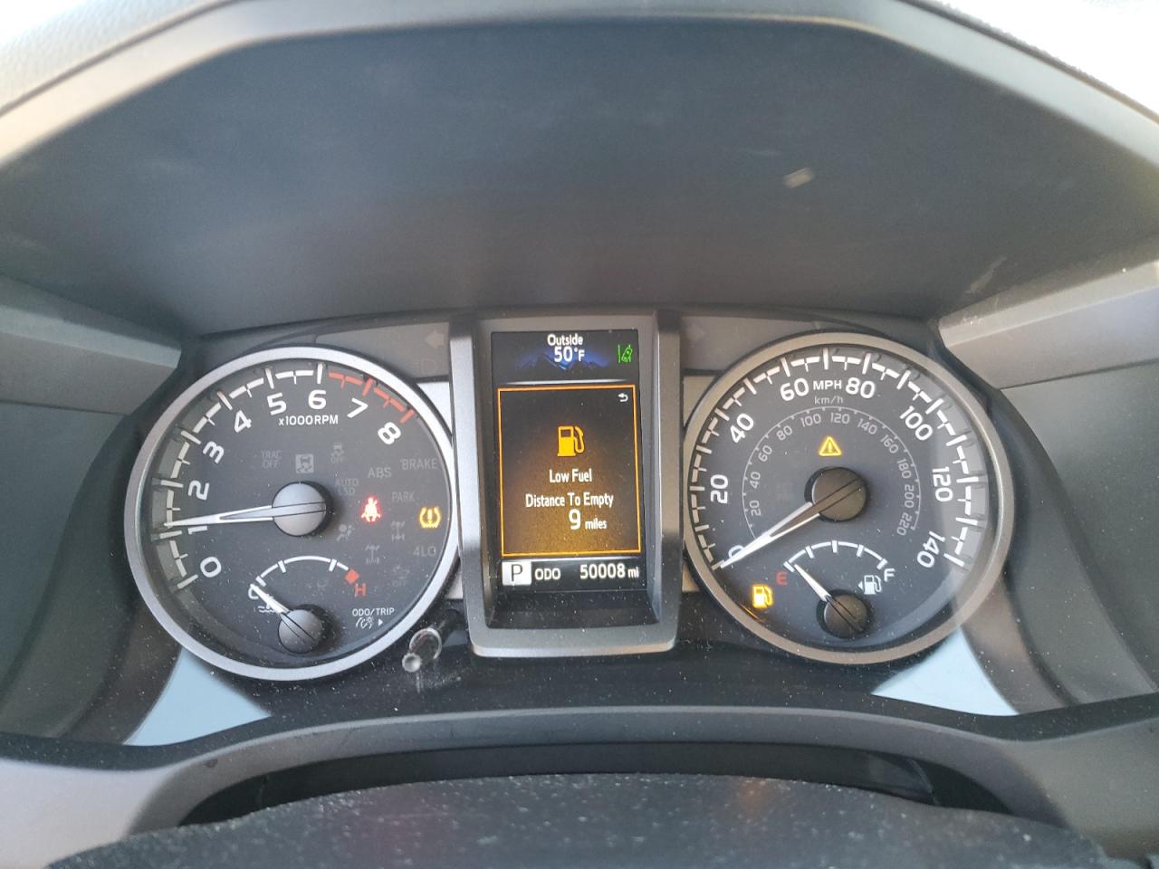 Toyota Tacoma Double Cab Image 6