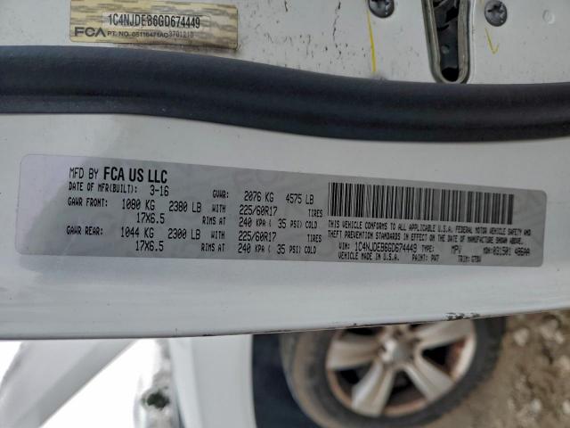 Jeep Compass Latitude Image 11