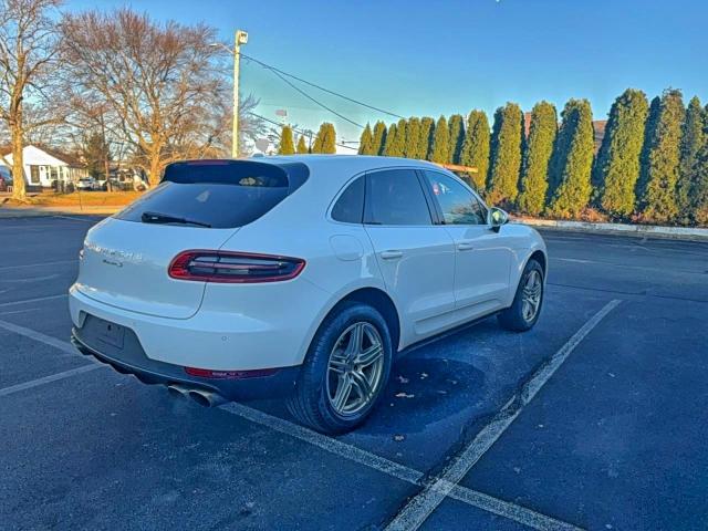 Porsche Macan S Image 5