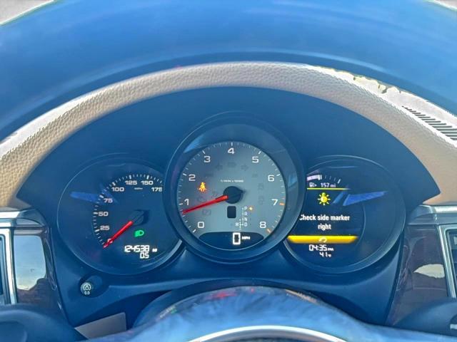 Porsche Macan S Image 9