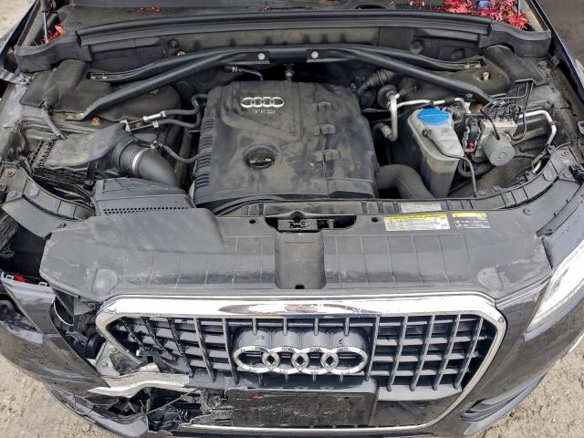Audi Q5 Premium Plus Image 11