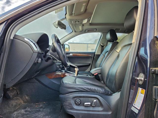 Audi Q5 Premium Plus Image 11