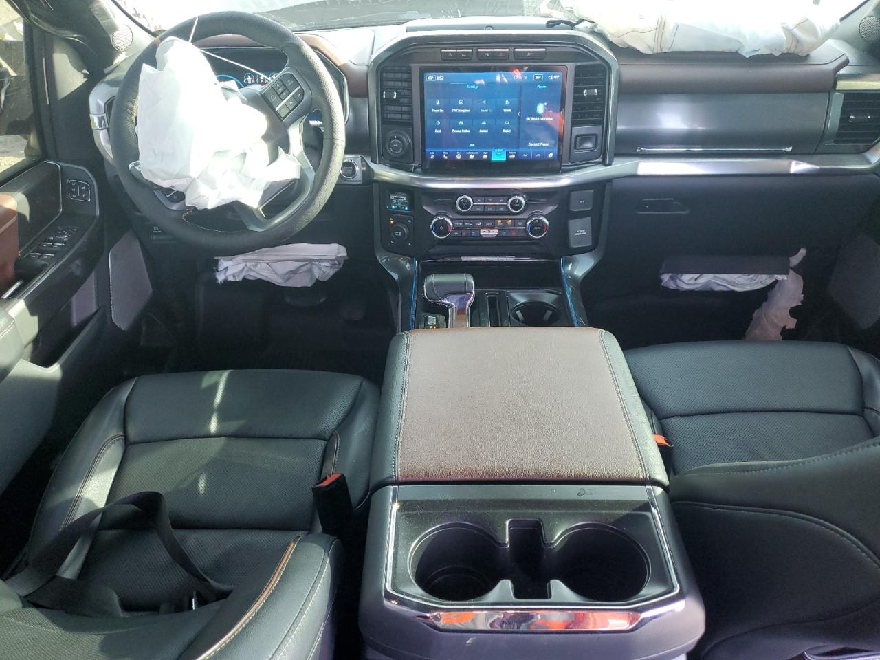 Ford F-150 Supercrew Image 6