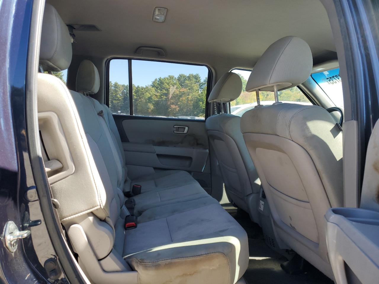 Honda Pilot Ex Image 9