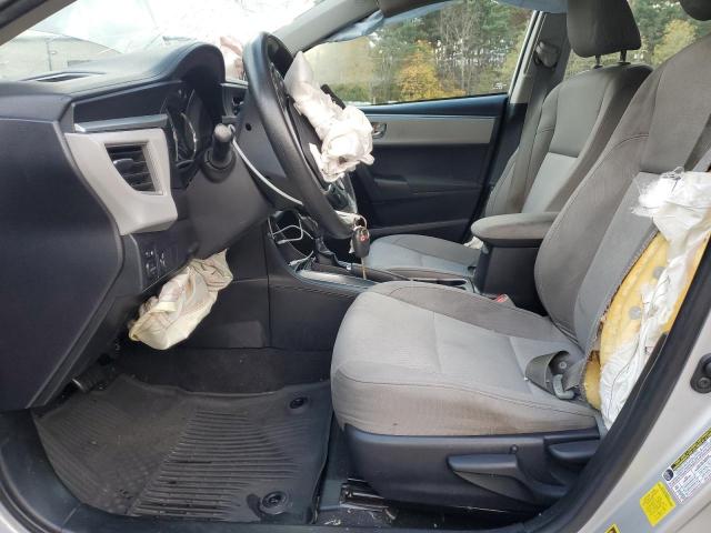 Toyota Corolla L Image 2