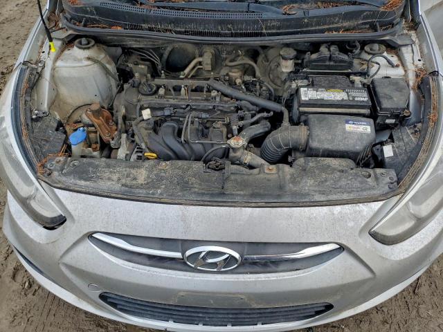 Hyundai ACCENT Se Image 10
