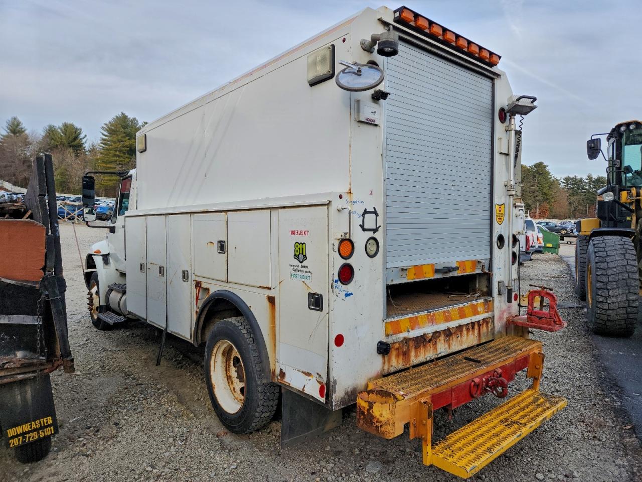 International 4300 4300 Image 10