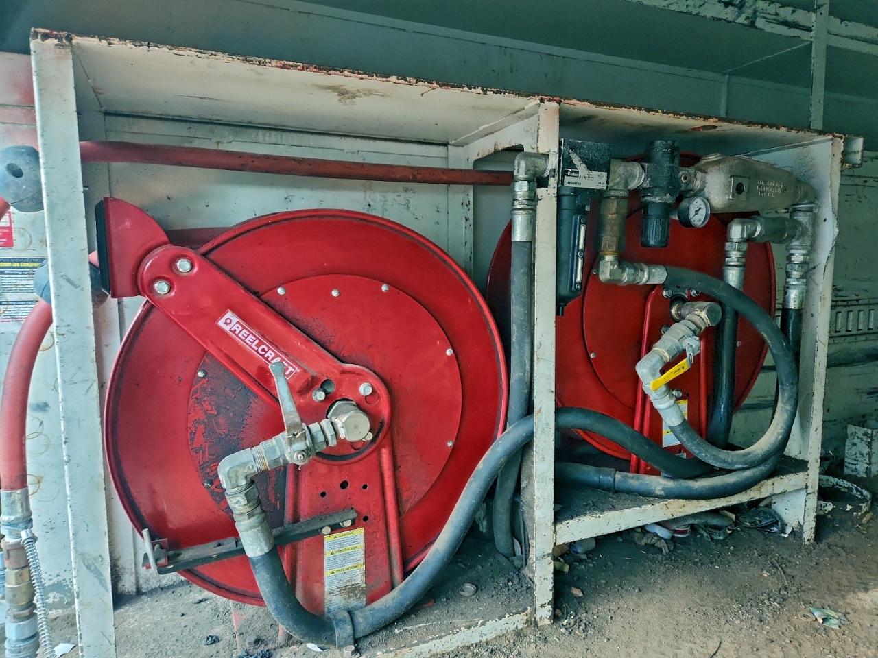 International 4300 4300 Image 5