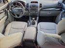 Kia Sorento Base Image 2
