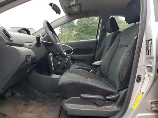 Toyota Yaris Image 8