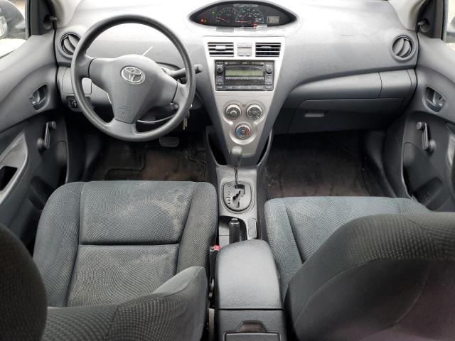Toyota Yaris Image 9