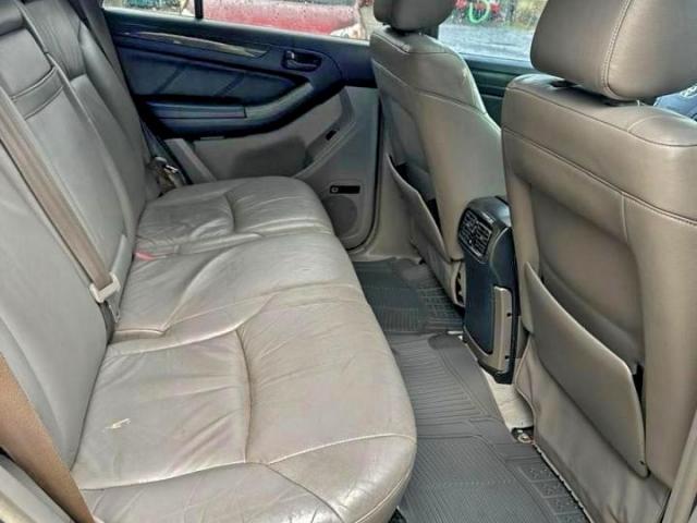 Toyota 4Runner Limited Image 3