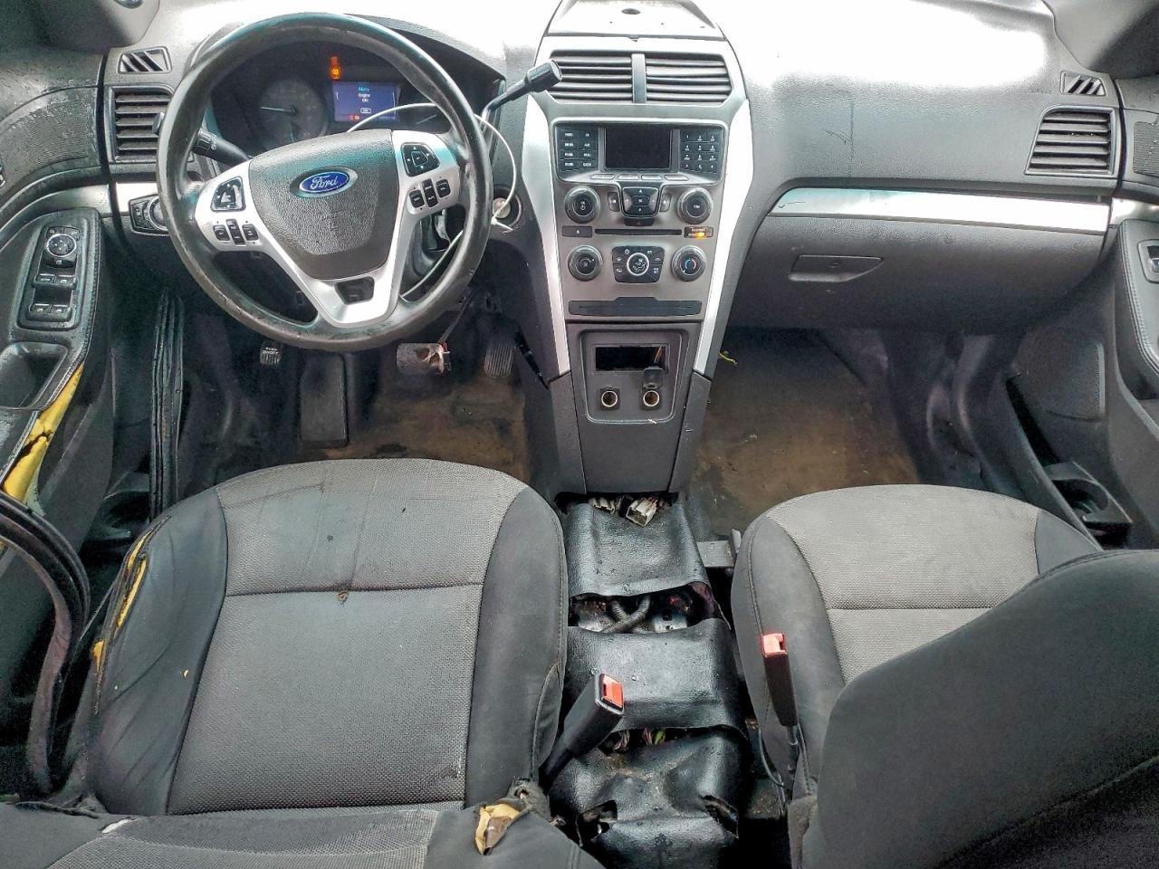 Ford Explorer Police Interceptor Image 10