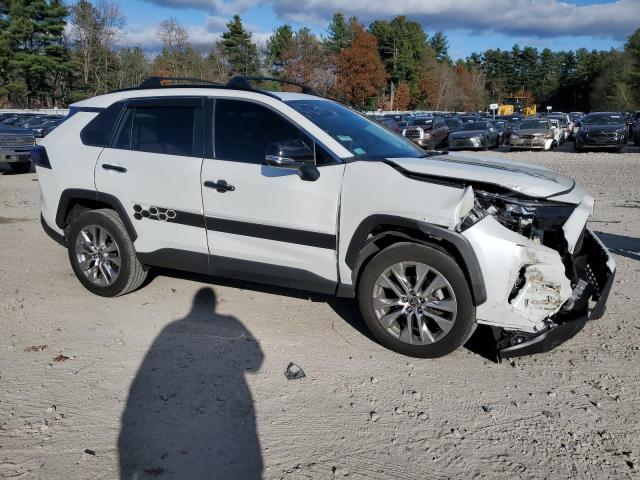 Toyota RAV4 Xle Premium Image 6