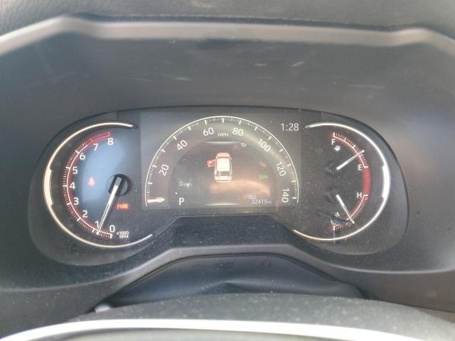 Toyota RAV4 Xle Premium Image 8