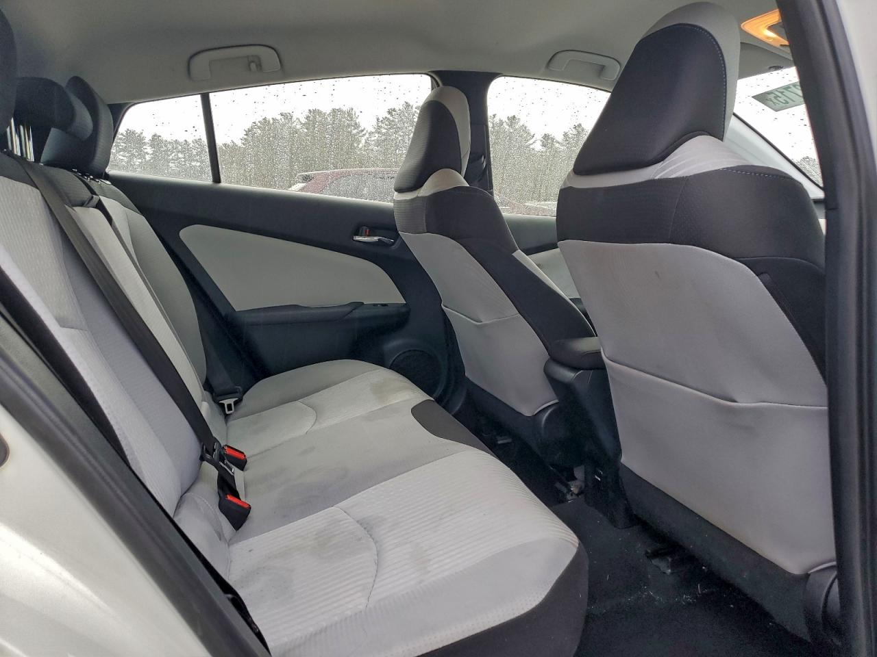 Toyota Prius Image 6