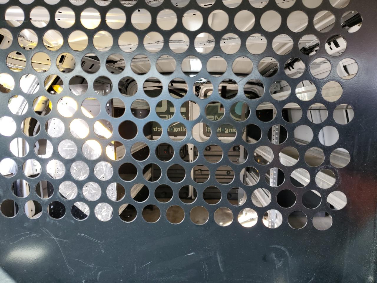 GMC Savana G2500 Image 11