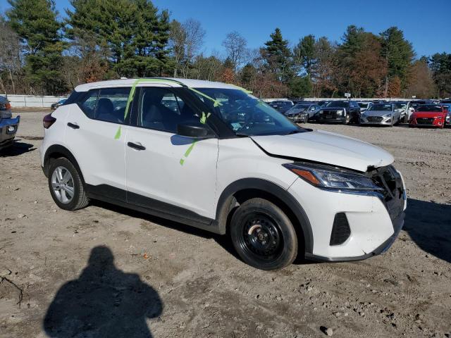 Nissan Kicks S Image 11