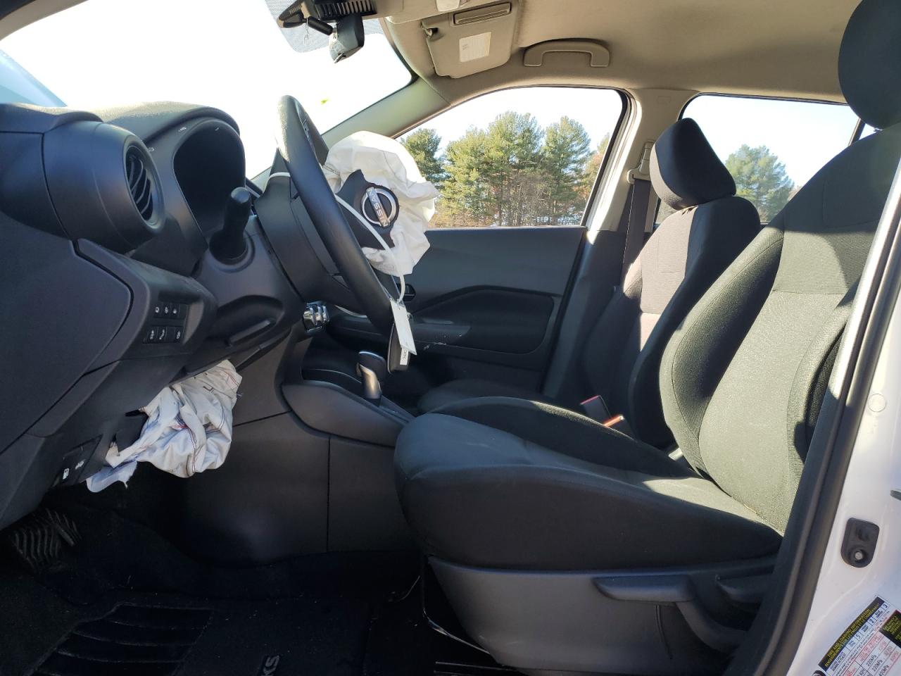 Nissan Kicks S Image 8