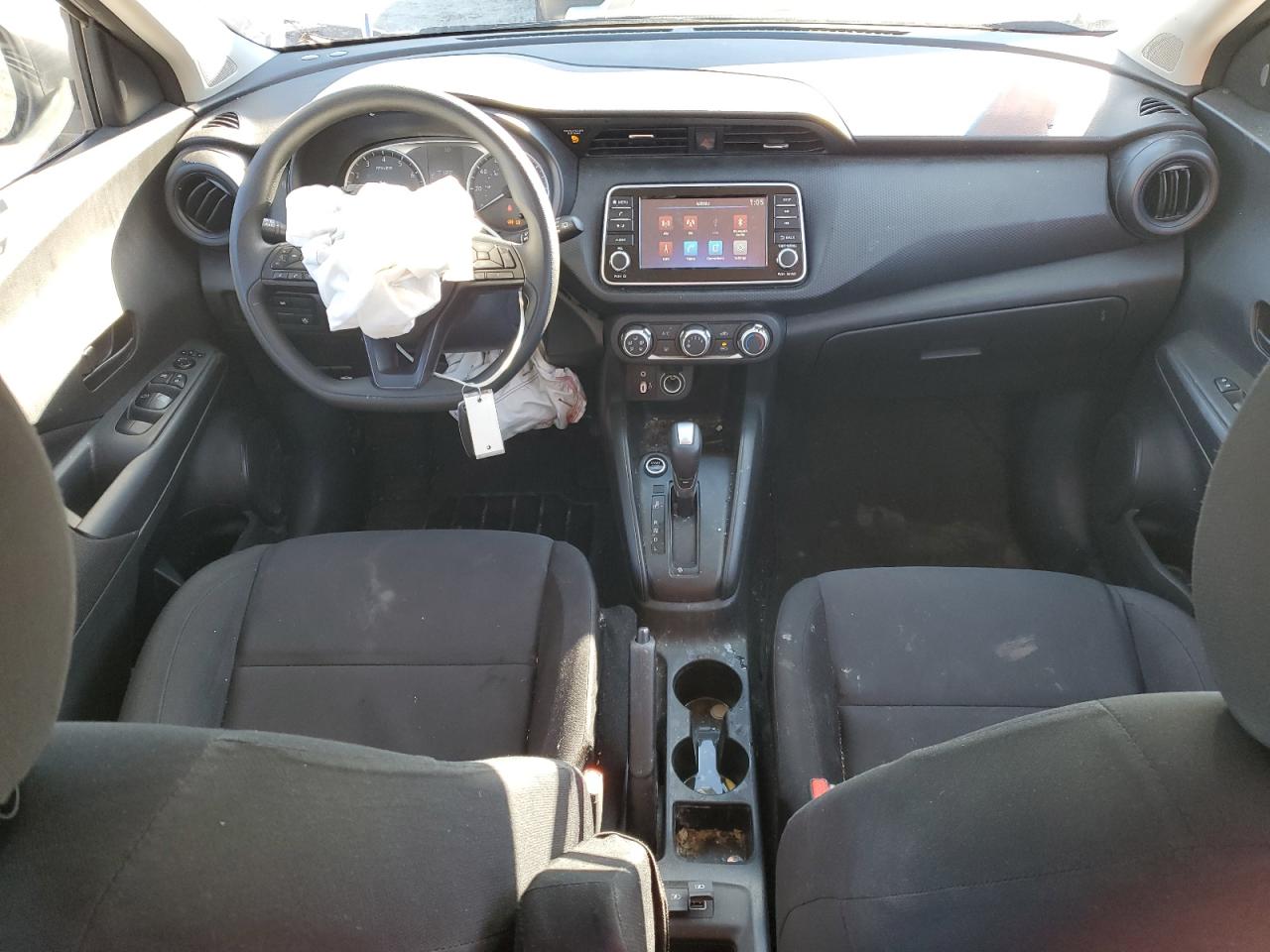 Nissan Kicks S Image 5