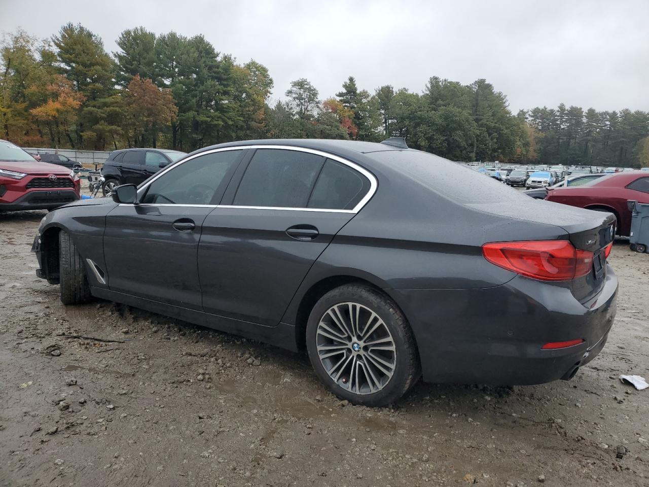 BMW 5 Series Xi Image 9
