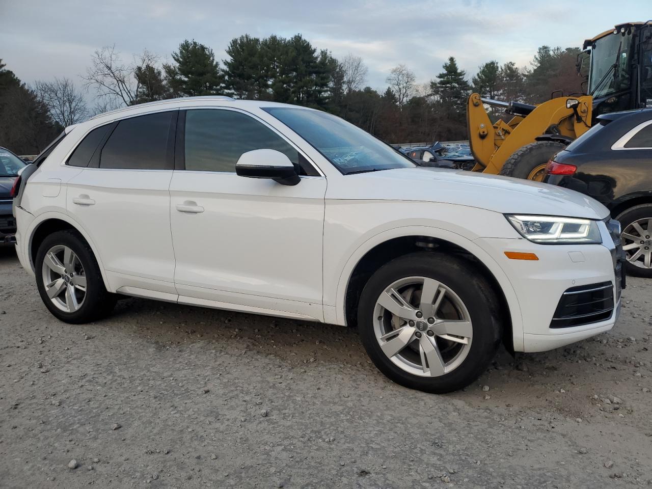 Audi Q5 Premium Plus Image 2
