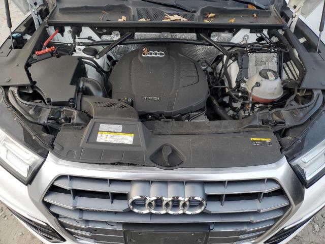 Audi Q5 Premium Plus Image 10