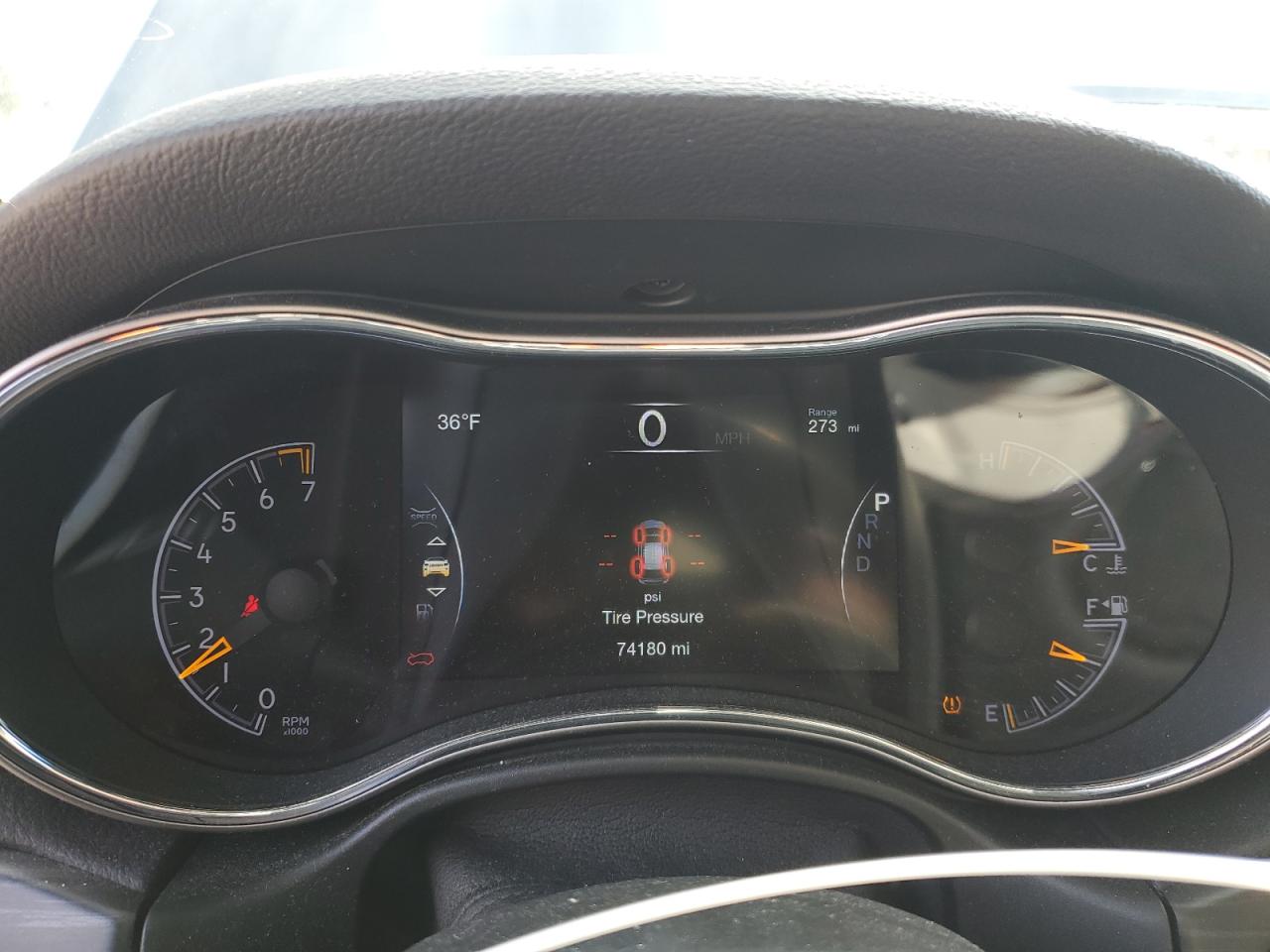 Jeep Grand Cherokee Laredo Image 4