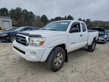  Salvage Toyota Tacoma