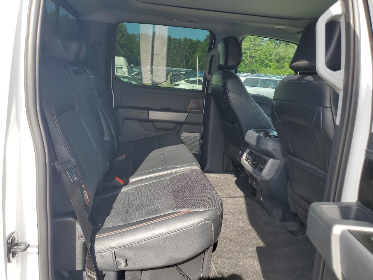 Ford F-250 Super Duty Image 8