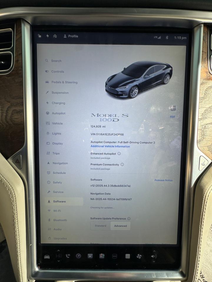Tesla Model S Image 3