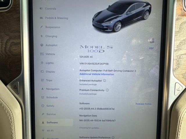Tesla Model S Image 3