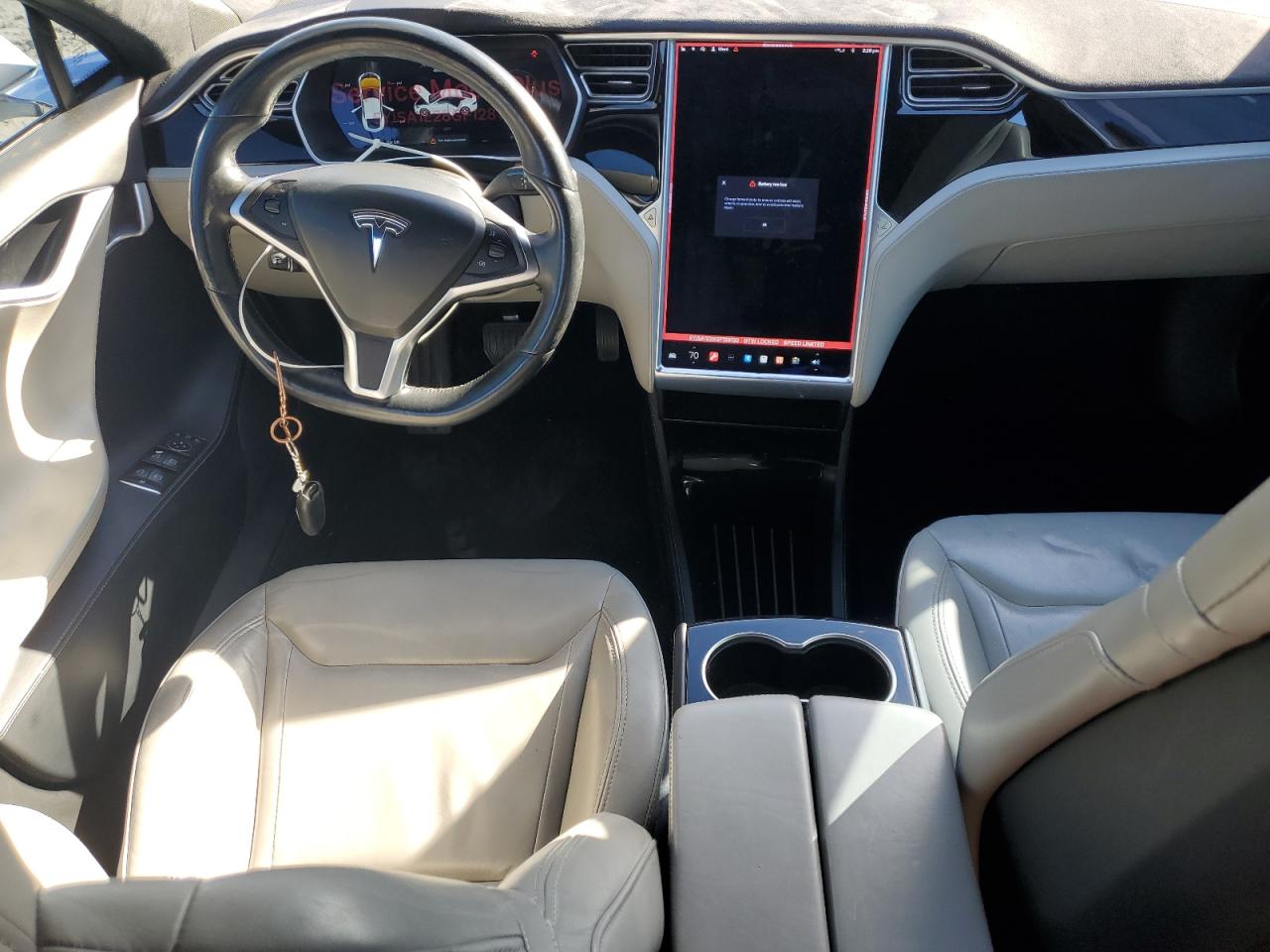Tesla Model S Image 8