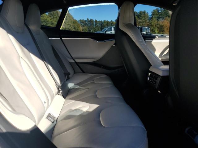 Tesla Model S Image 11