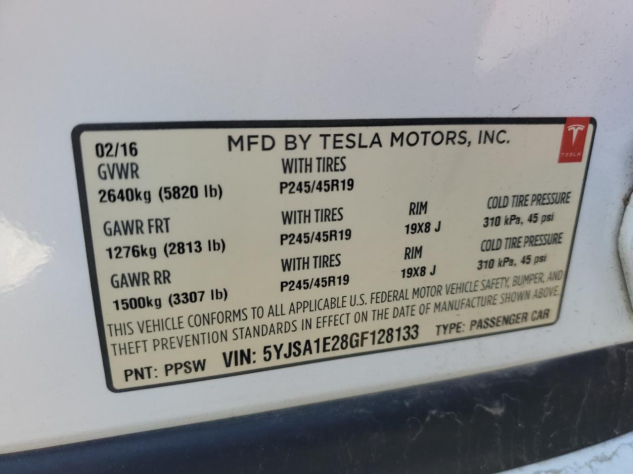 Tesla Model S Image 2