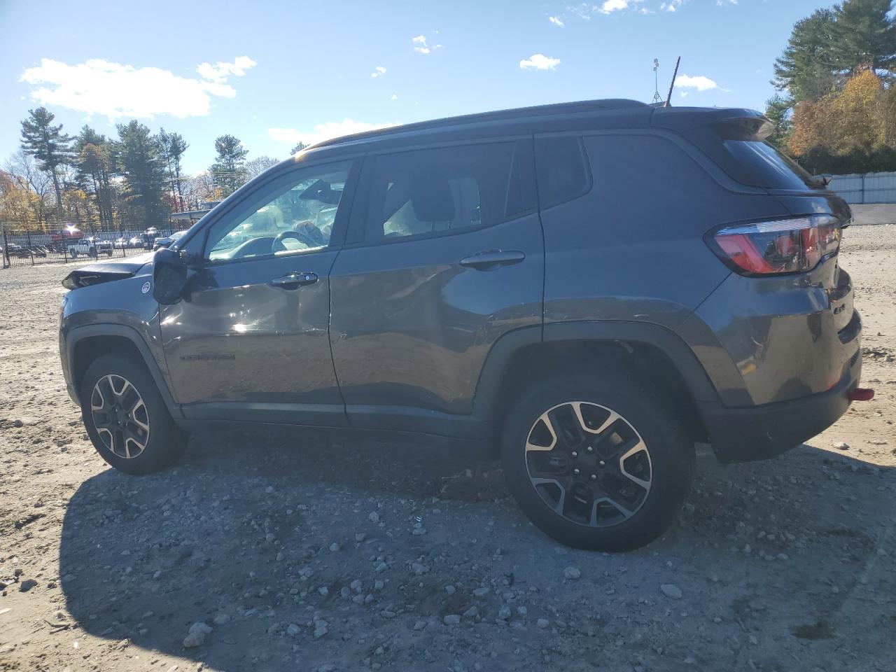 Jeep Compass Trailhawk Image 2