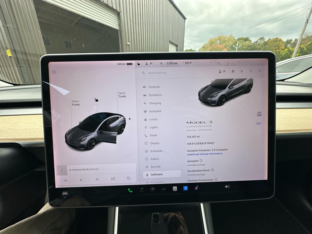Tesla Model 3 Image 3