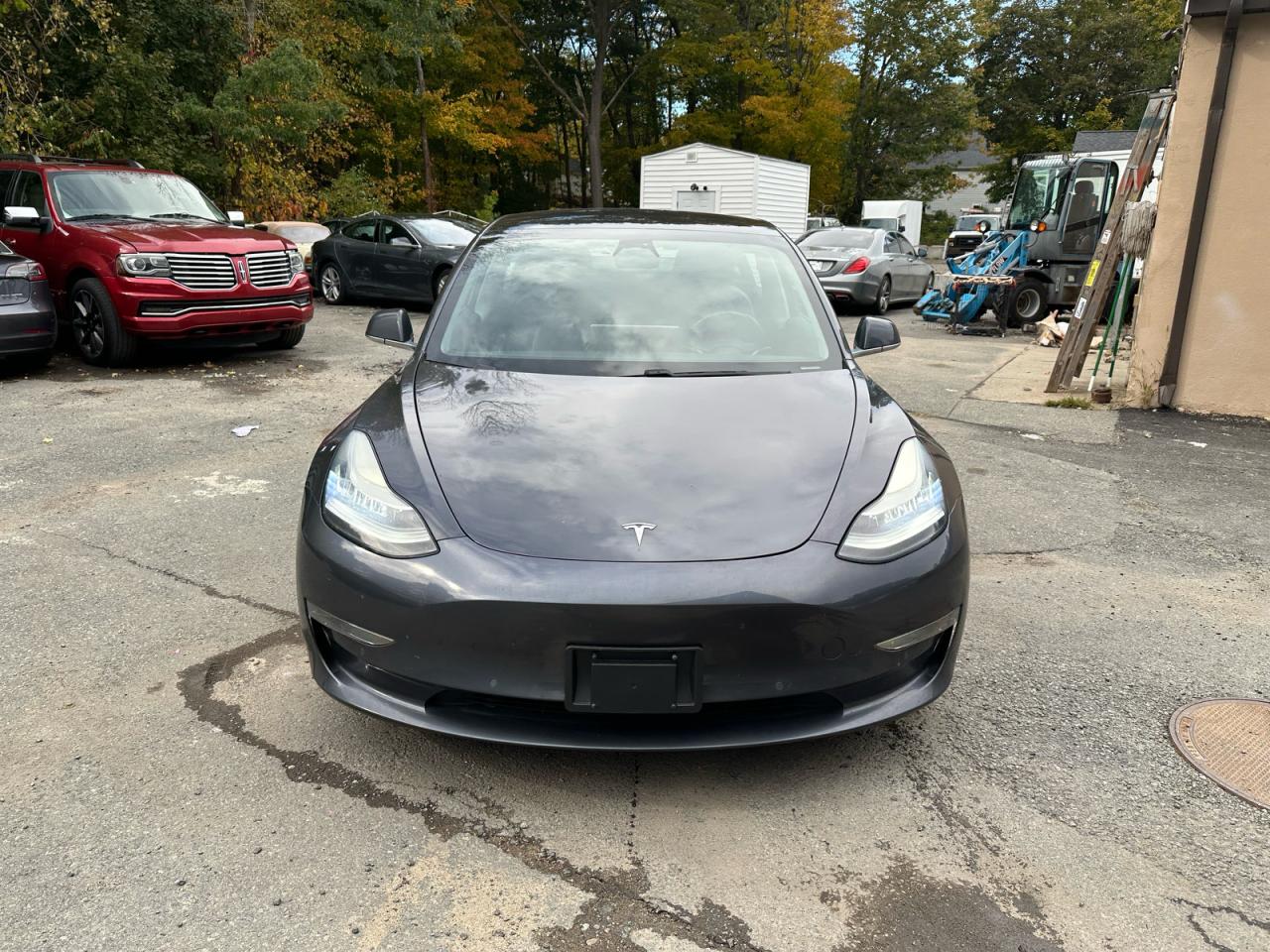 Tesla Model 3 Image 13