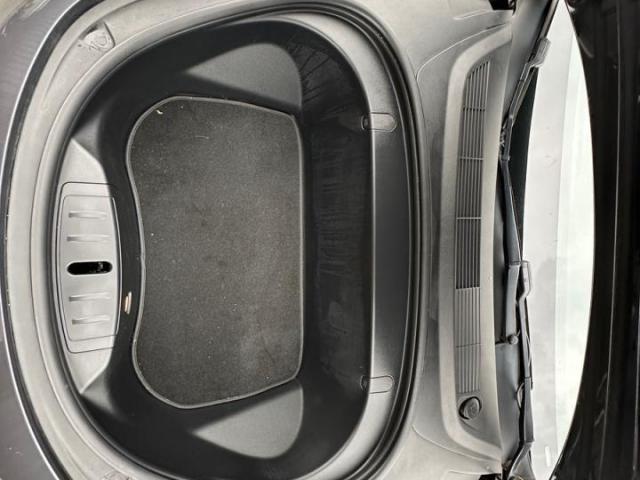 Tesla Model 3 Image 12