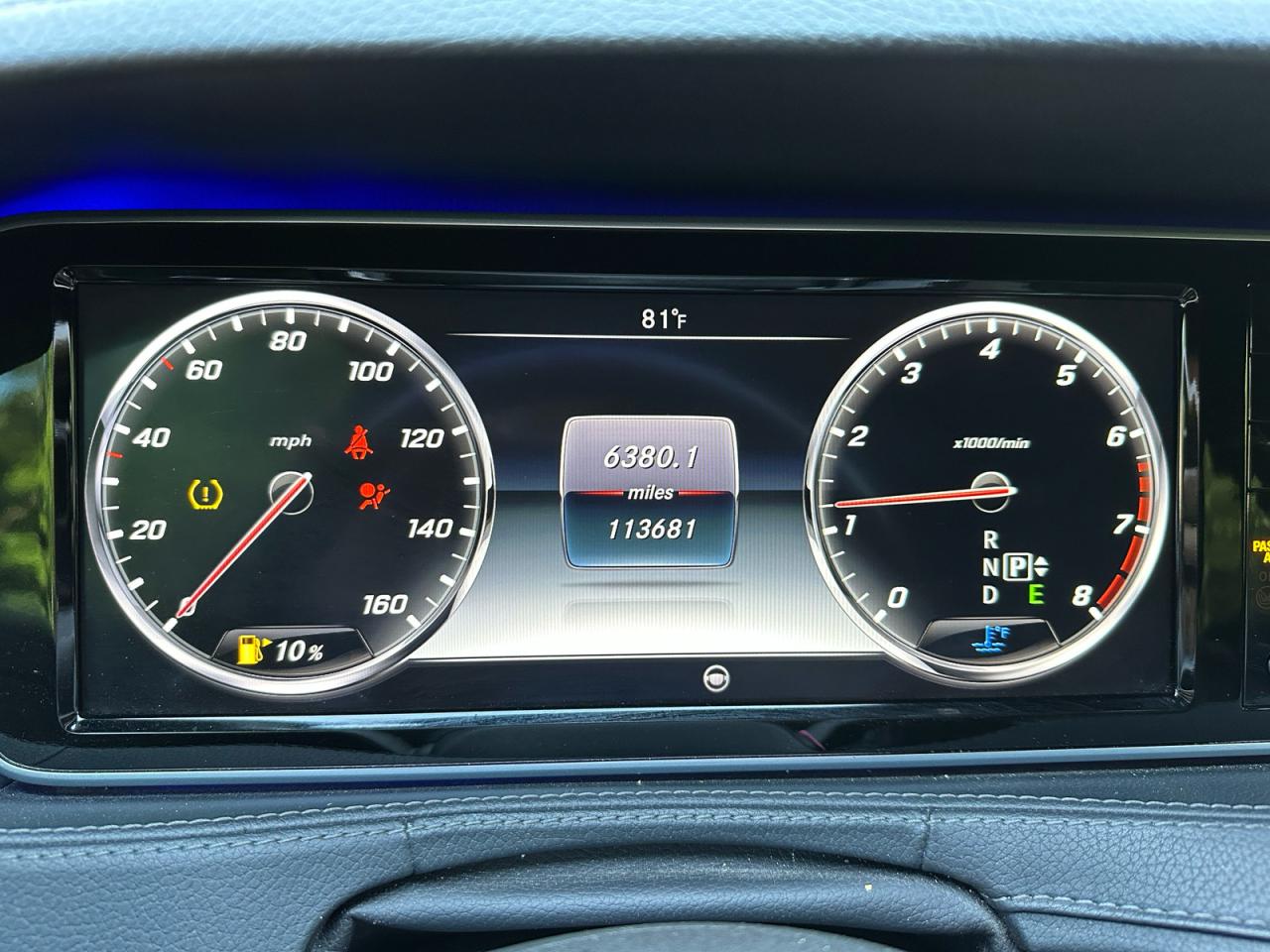 Mercedes-Benz S-Class 550 4matic Image 10